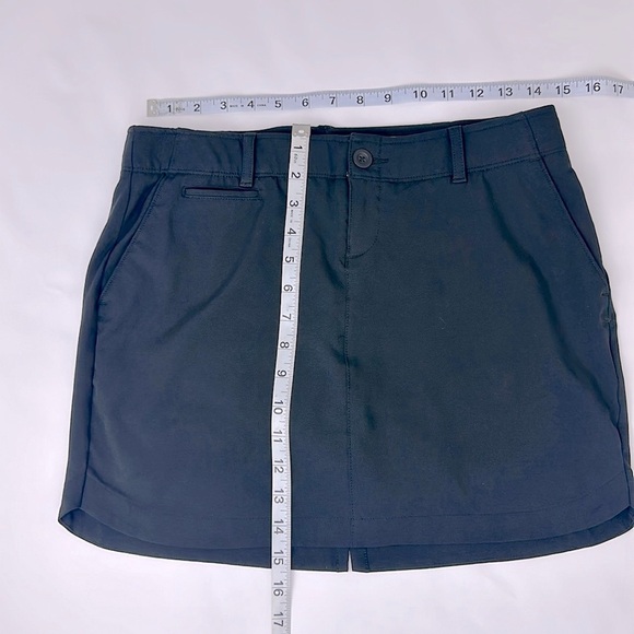 Under Armour Golf Tennis Wear Anytime Skort. . Size 6. Black. With Undershorts. - Picture 7 of 9